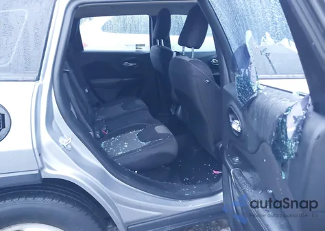 2014 Jeep Cherokee Sport z USA, uszkodzony, nr VIN 1C4PJMAB3EW125288